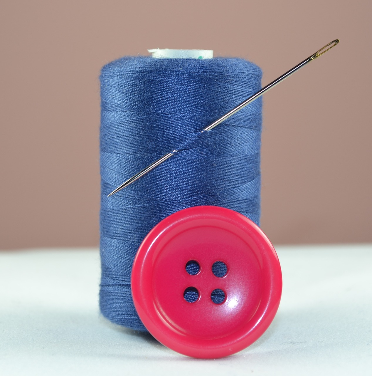 thread, blue, button-1872841.jpg